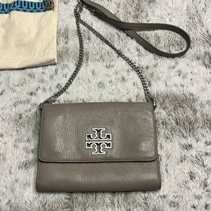 Tory burch crossbody bag